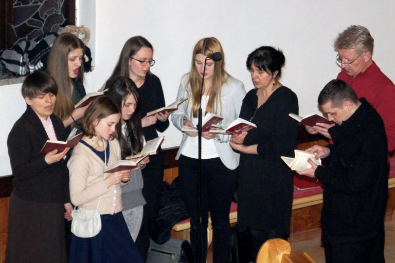 Wielki Piątek 2016-schola