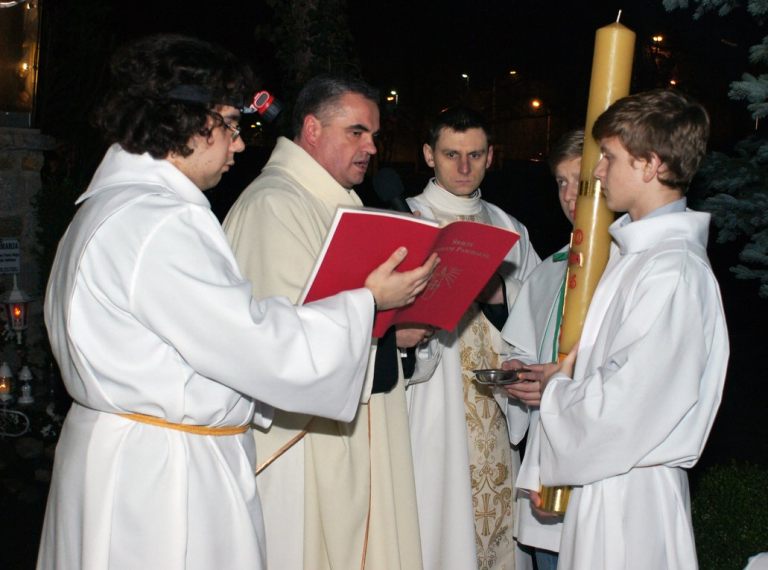 Wielka Sobota - liturgia światła
