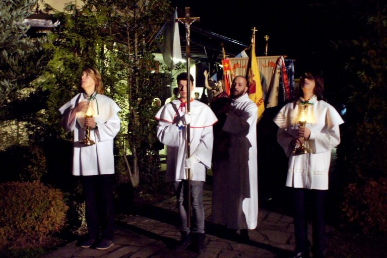 Wielka Sobota - procesja rezurekcyjna