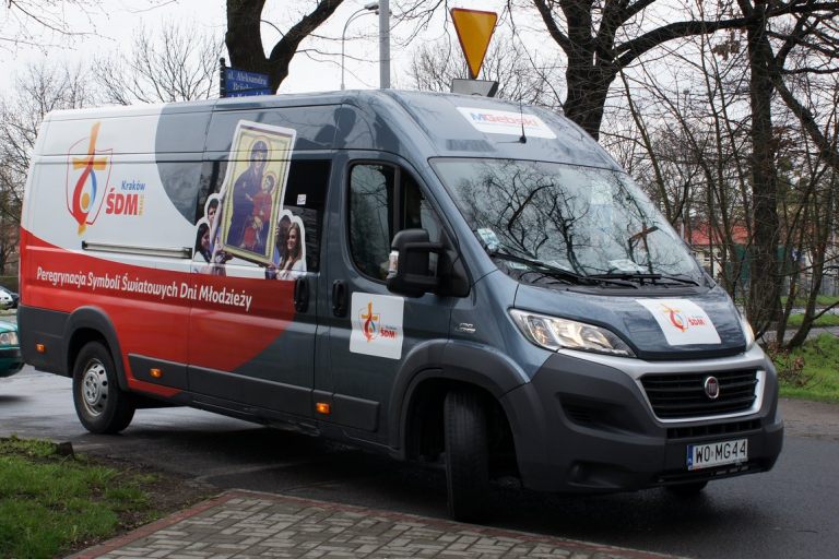 Peregrynacja symboli Światowych Dni Młodzieży - 9 IV 2016