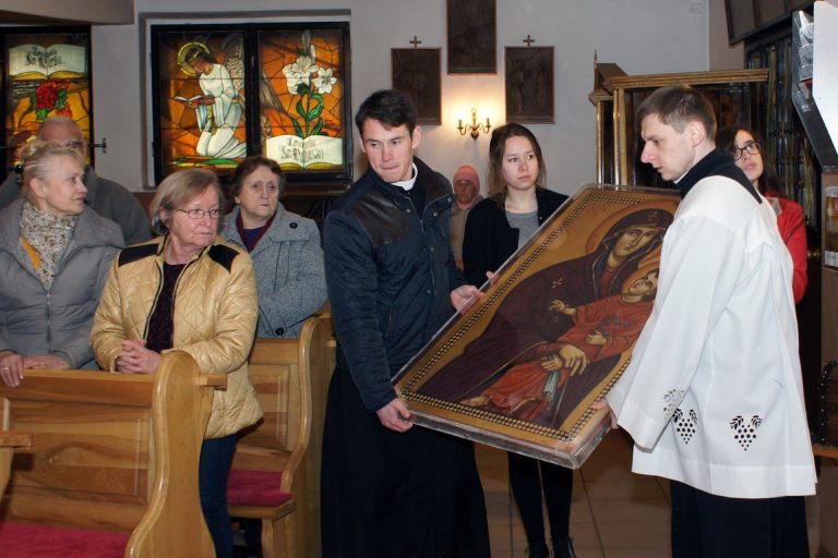 Peregrynacja symboli Światowych Dni Młodzieży - 9 IV 2016