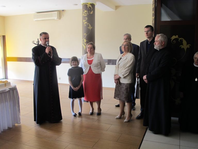 21 V 2016 - 25 rocznica święceń kapłańskich Proboszcza ks. Jana Adamarczuka - składanie życzeń