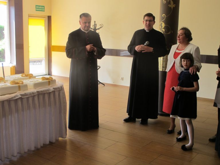 21 V 2016 - 25 rocznica święceń kapłańskich Proboszcza ks. Jana Adamarczuka - składanie życzeń