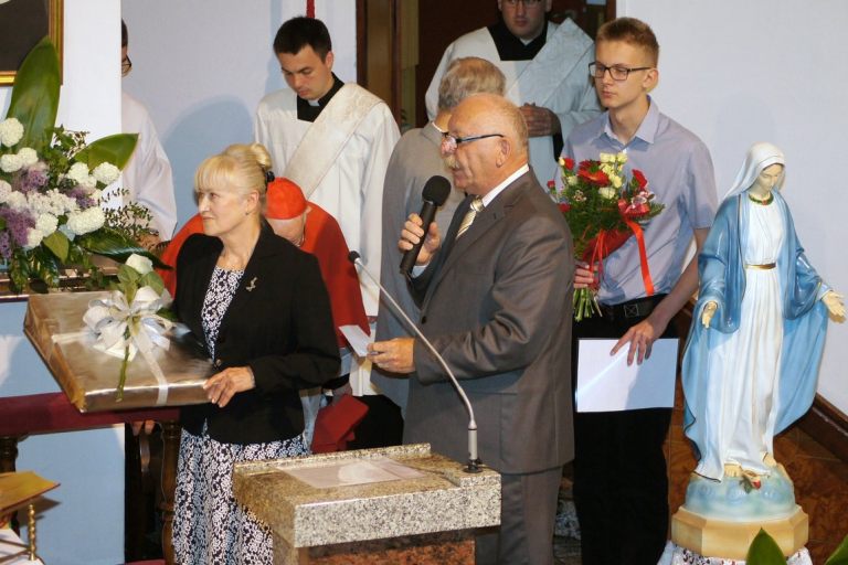 21 V 2016 - uroczysta Msza św. dziękczynna z okazji 25 rocznicy święceń kapłańskich Proboszcza ks. Jana Adamarczuka - podziękowania i życzenia od parafian