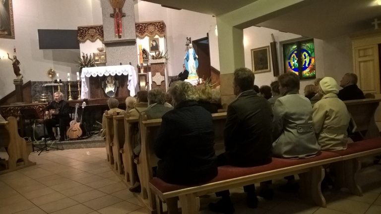 koncert patriotyczny ks. Jacka Tomaszewskiego