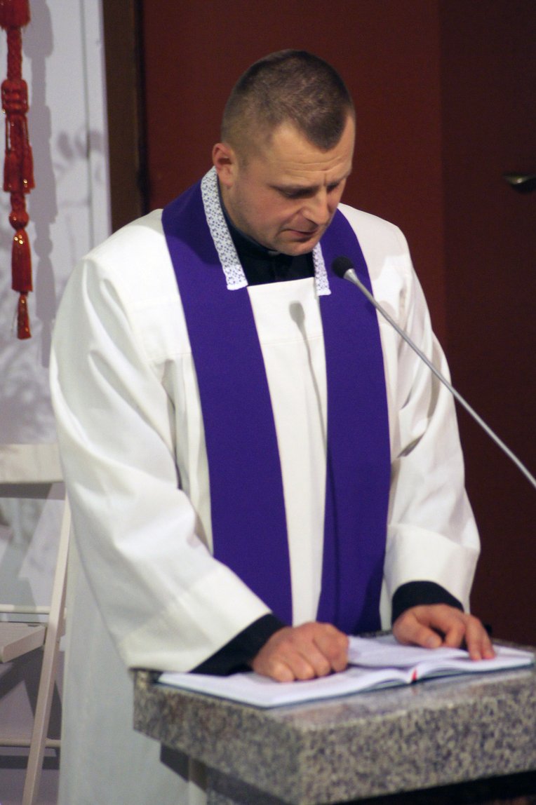 rekolekcje adwentowe głosił ks. Kacper Radzki